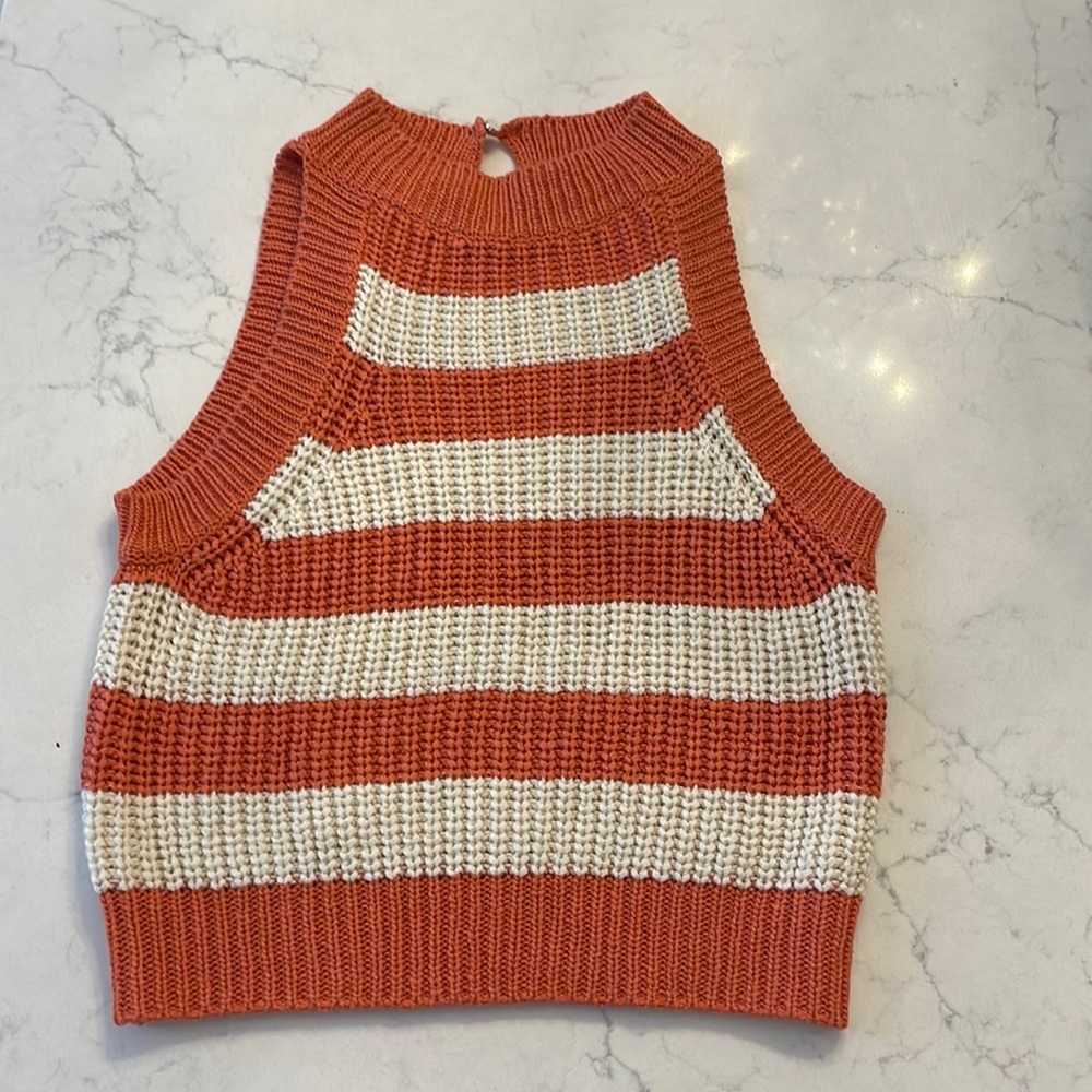 Knit crop top